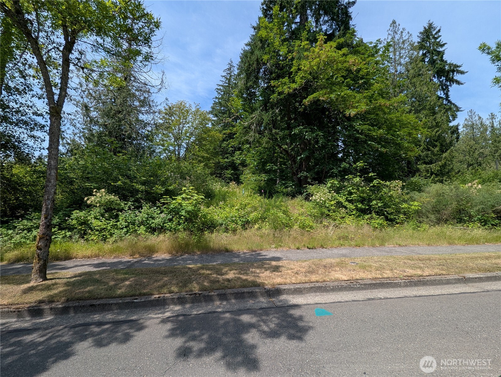 4522 Intelco Loop Property Photo 3