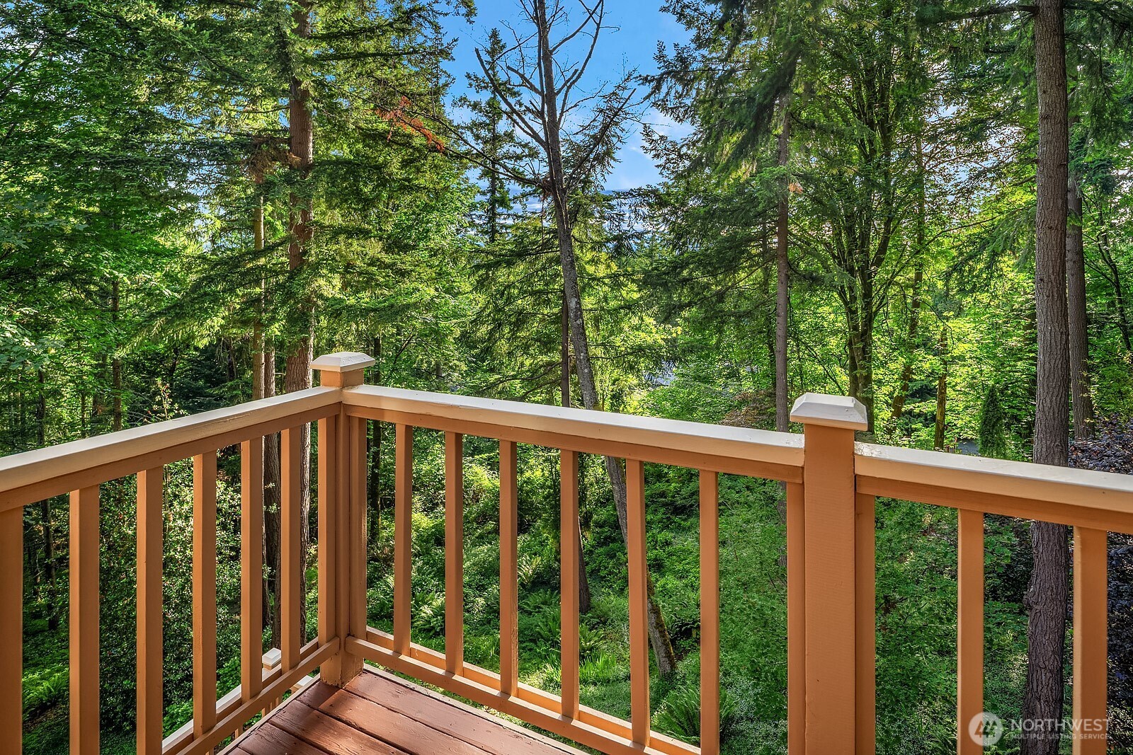 741 222nd Place Property Photo 17