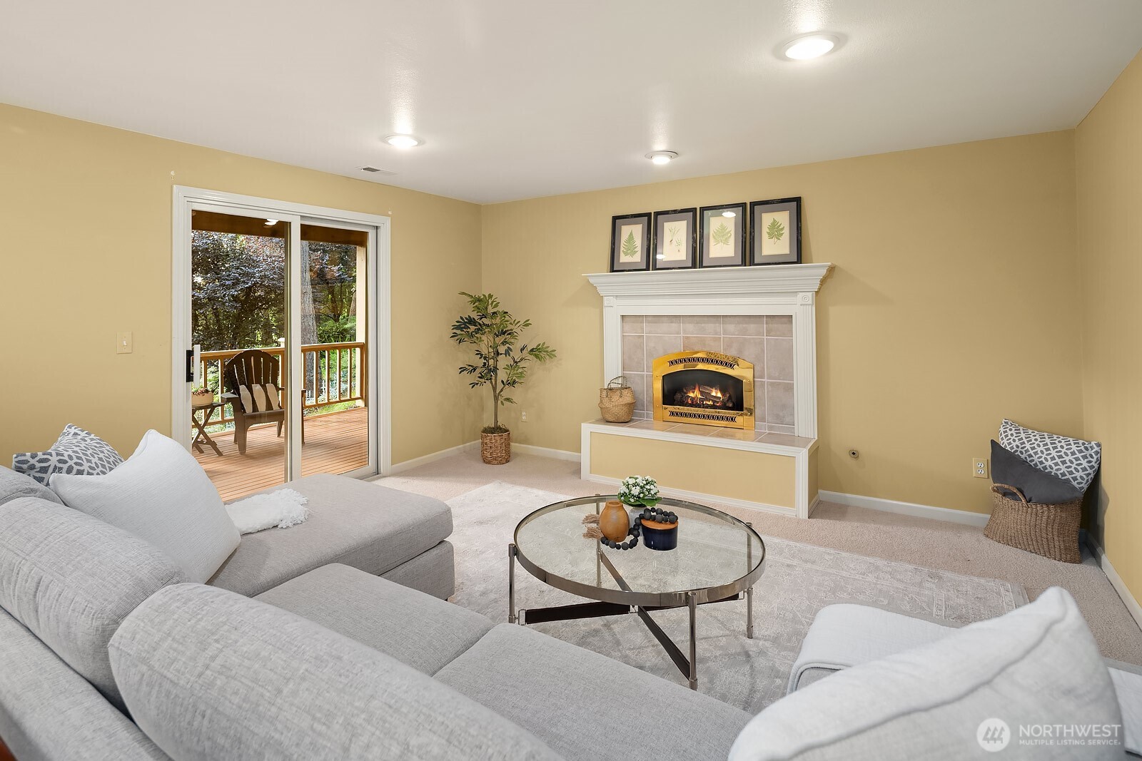 741 222nd Place Property Photo 24