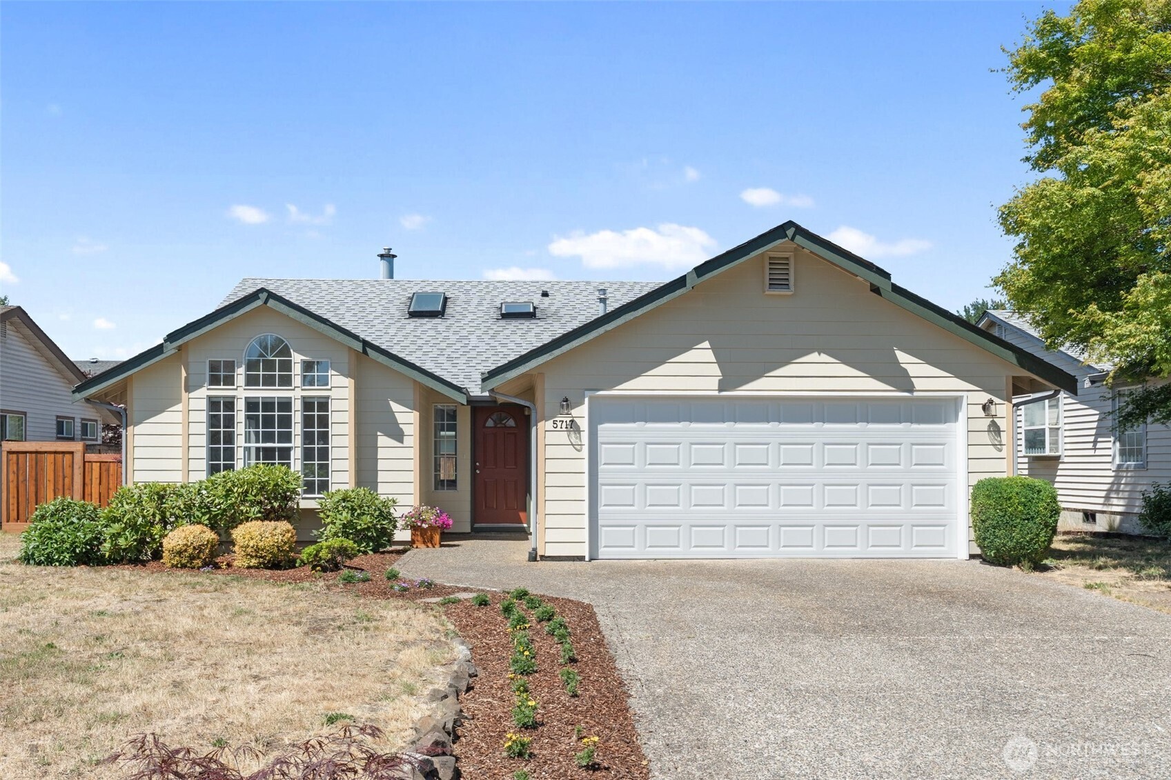 5717 Crystal Court Property Photo 1
