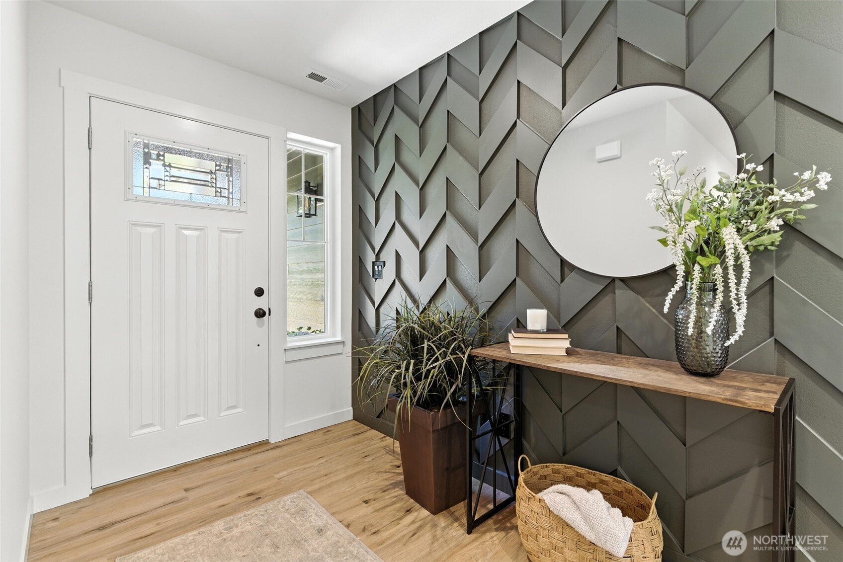 10 Cornwall Road Property Photo 2