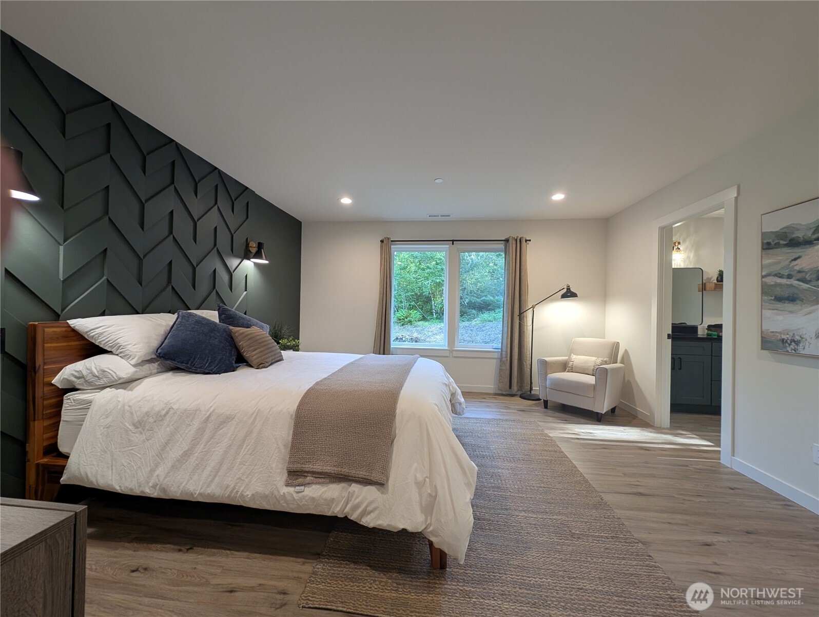 10 Cornwall Road Property Photo 11
