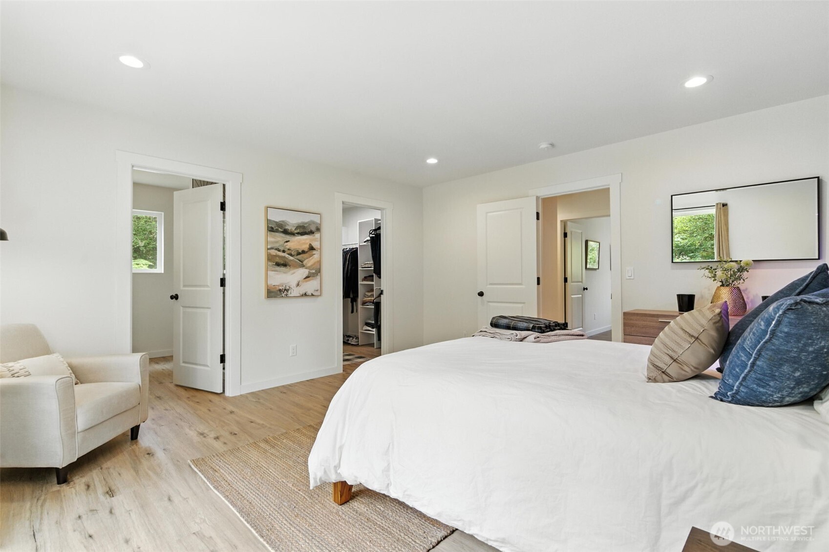 10 Cornwall Road Property Photo 13