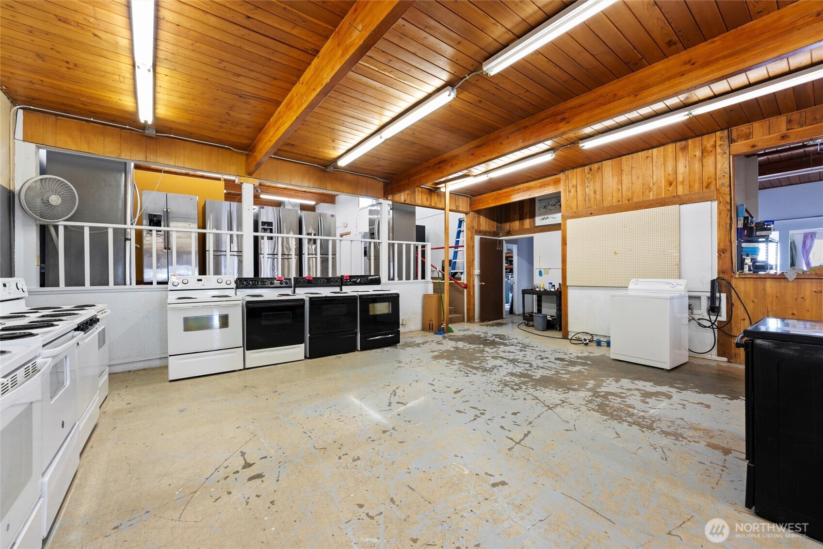 405 S Broadway Avenue Property Photo 10