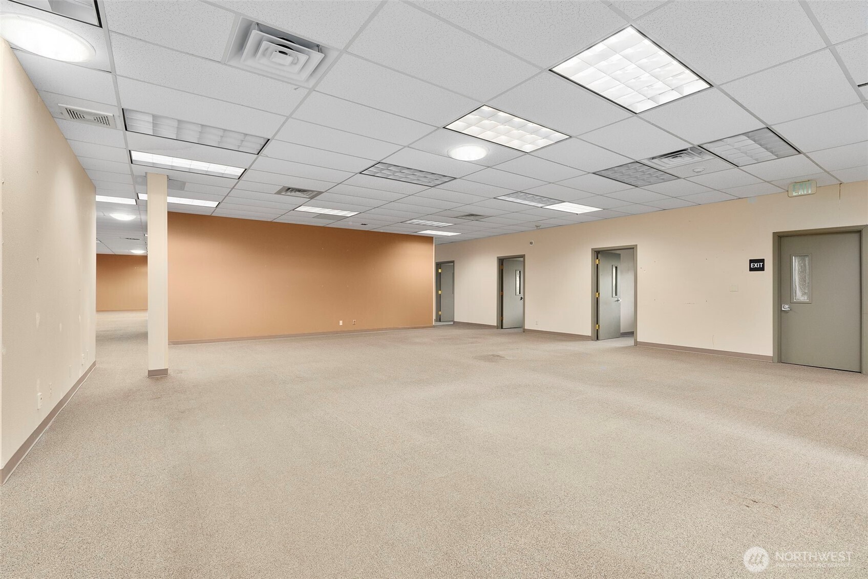 2025 Ne Kresky Avenue Property Photo 19