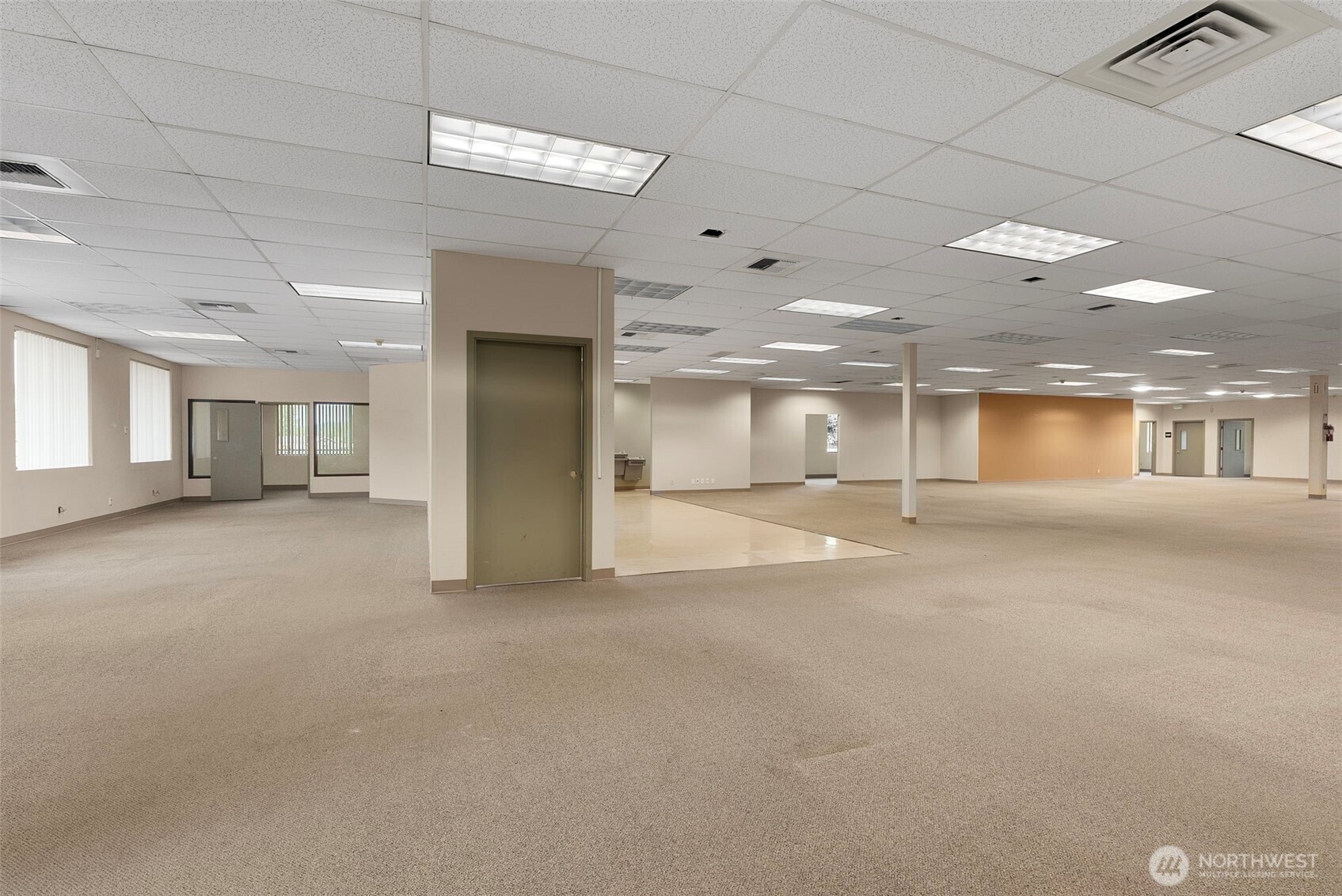 2025 Ne Kresky Avenue Property Photo 32