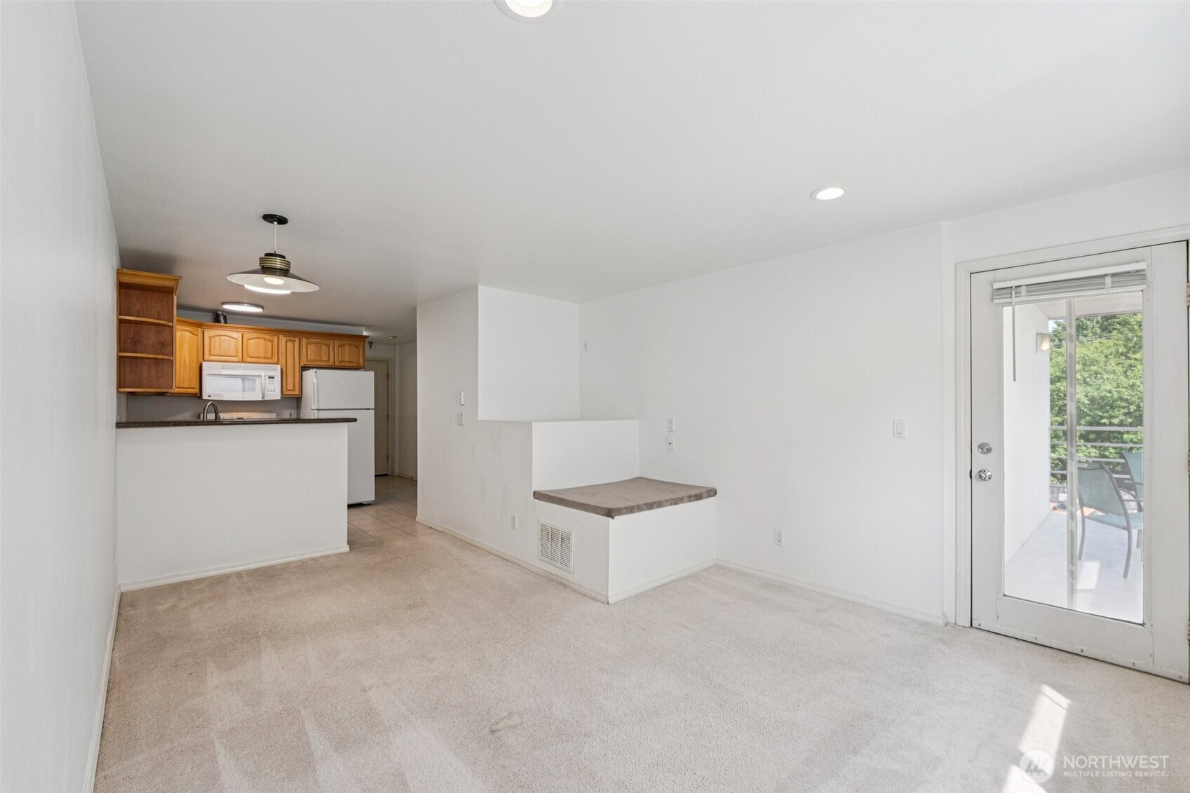 5624 Roosevelt Way 202 Property Photo 5