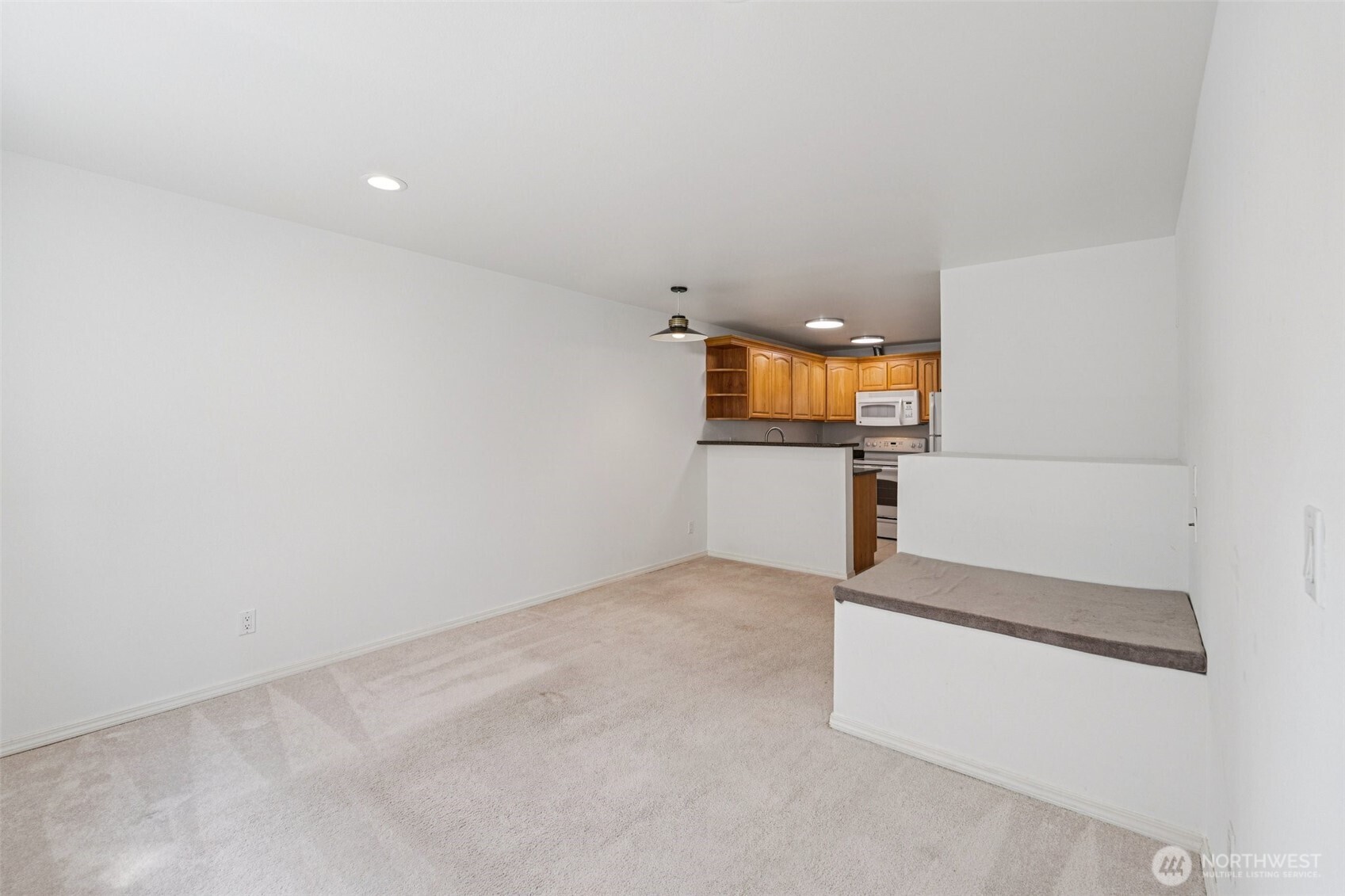 5624 Roosevelt Way 202 Property Photo 6