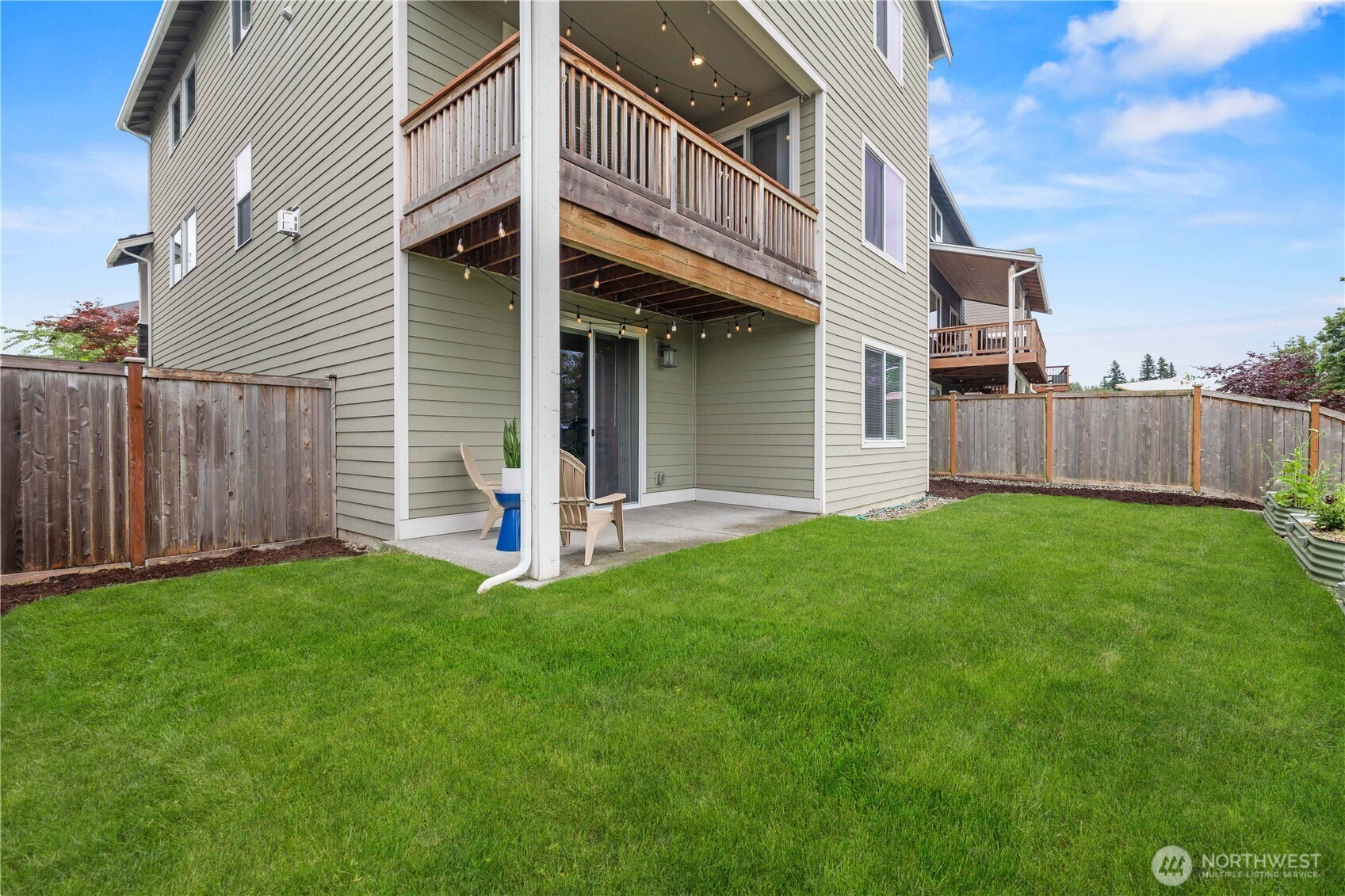 25613 204th Place Property Photo 2