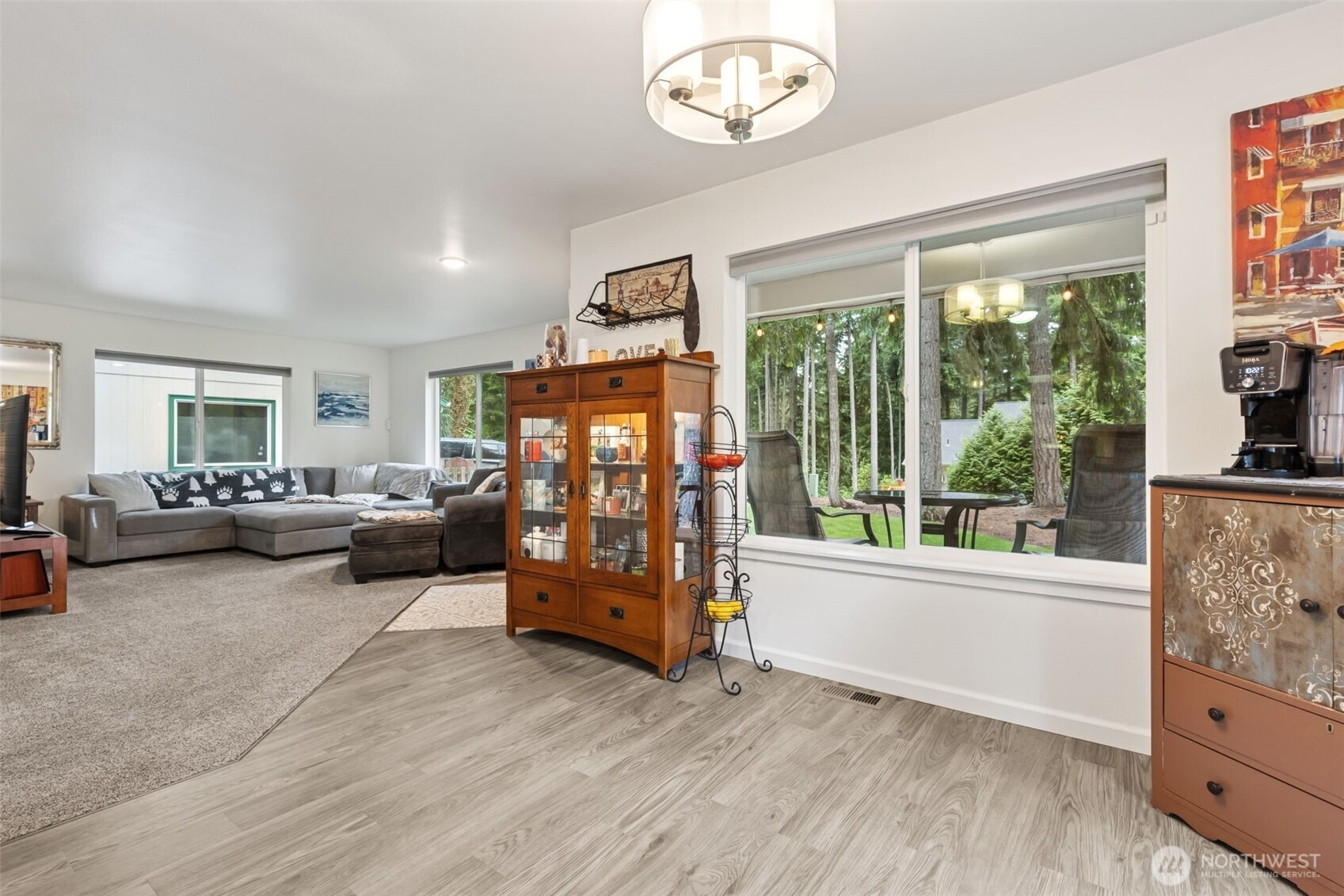 22405 Bluewater Drive Property Photo 8
