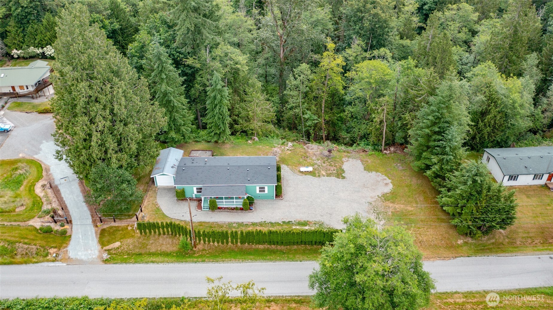 7725 Delvan Hill Road Property Photo 1