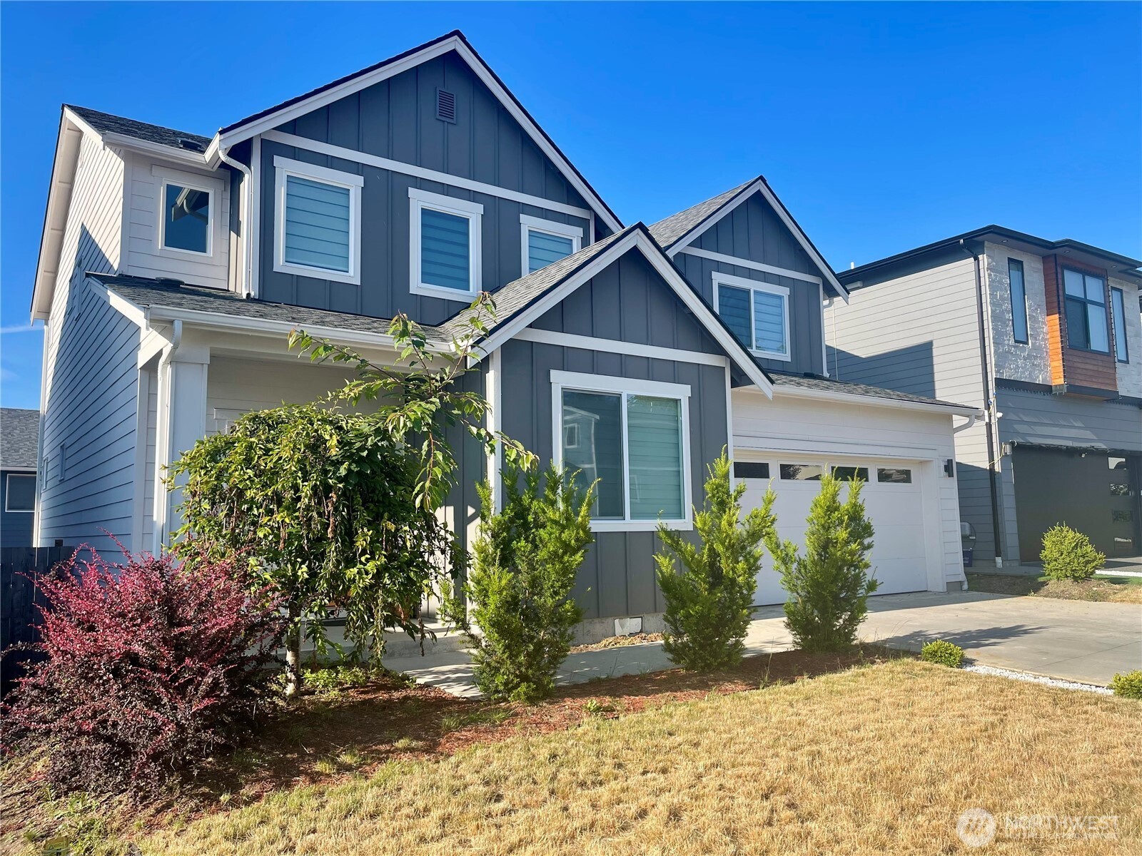 2129 Lancaster Way Property Photo 1