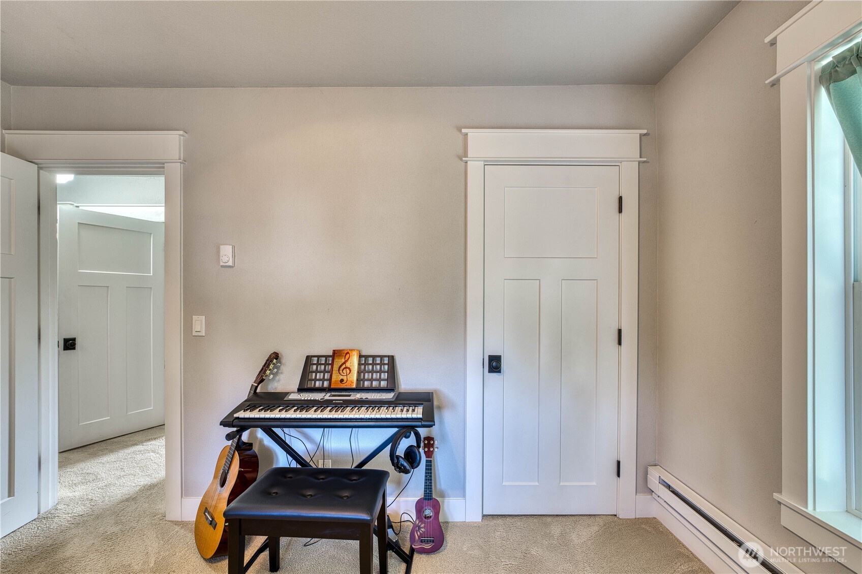 7021 Beach Drive Property Photo 21