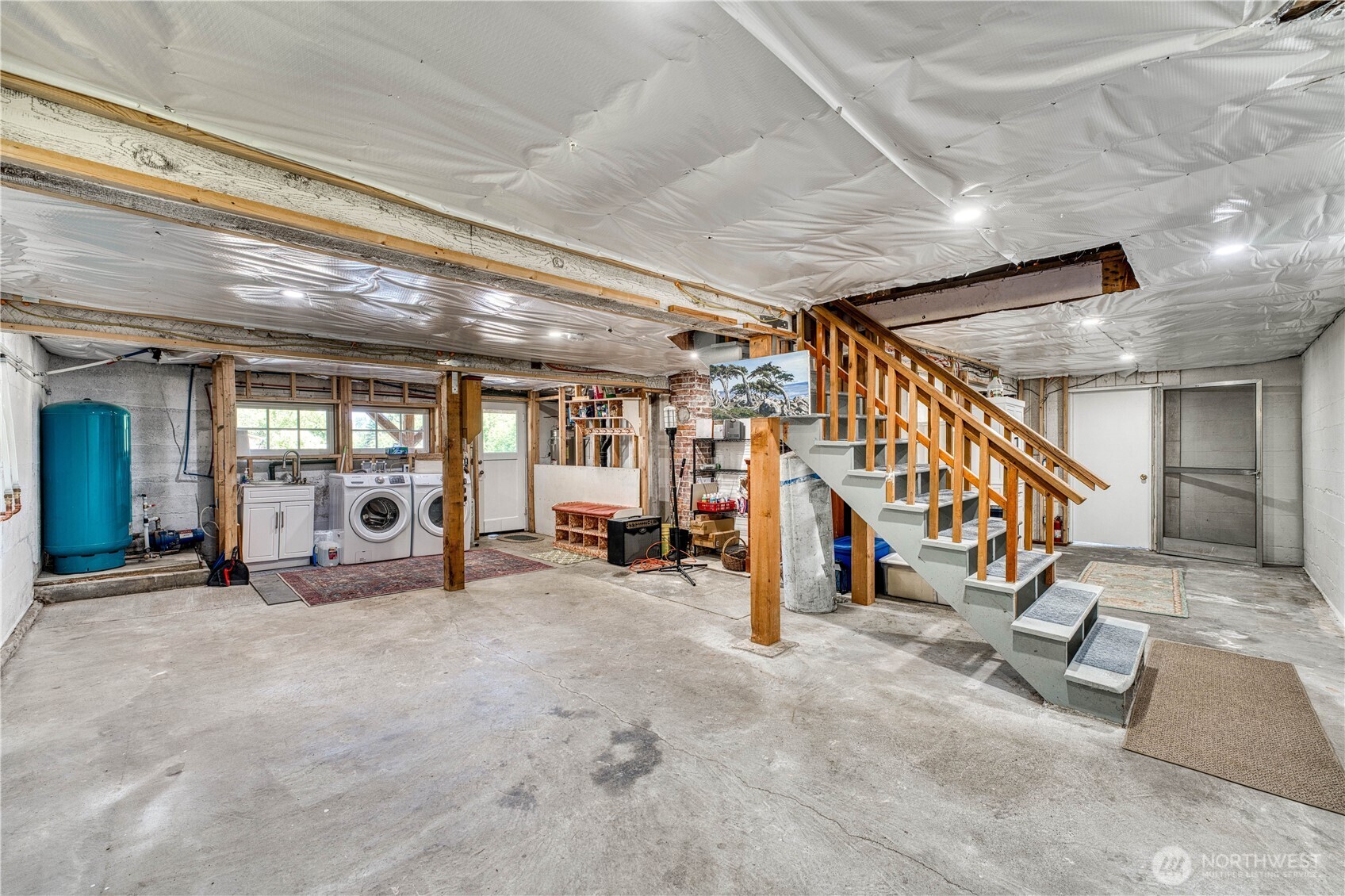 7021 Beach Drive Property Photo 34