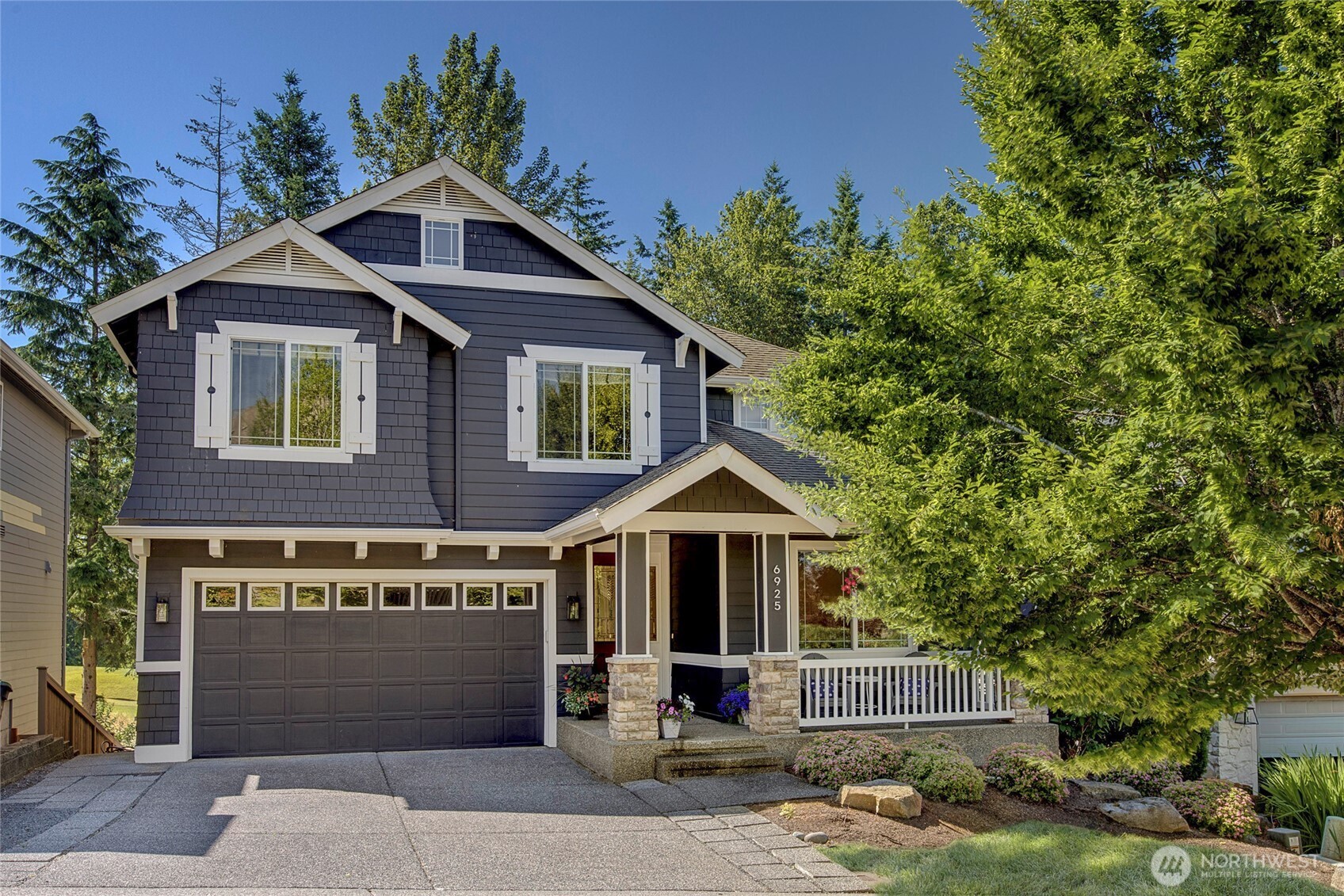 6925 Oakmont Avenue Property Photo 1