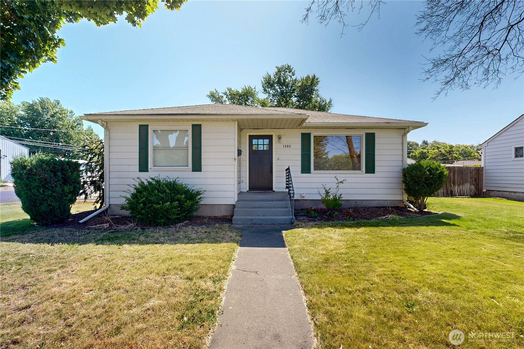 1303 Modoc Property Photo 1