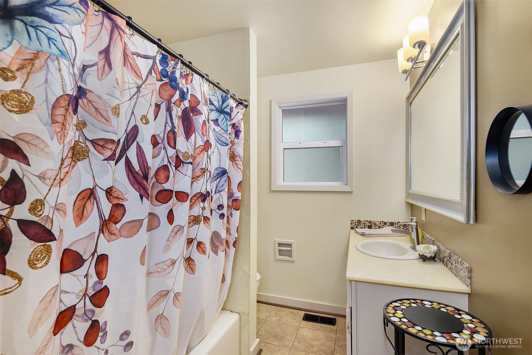 23318 3rd Place Property Photo 20