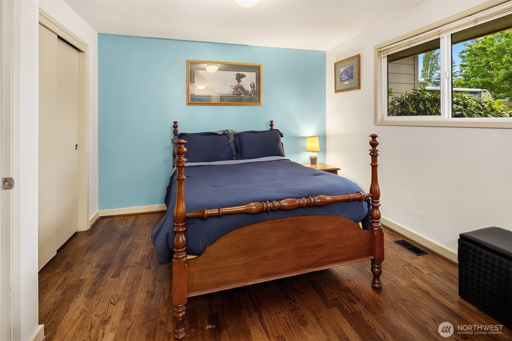 23318 3rd Place Property Photo 21