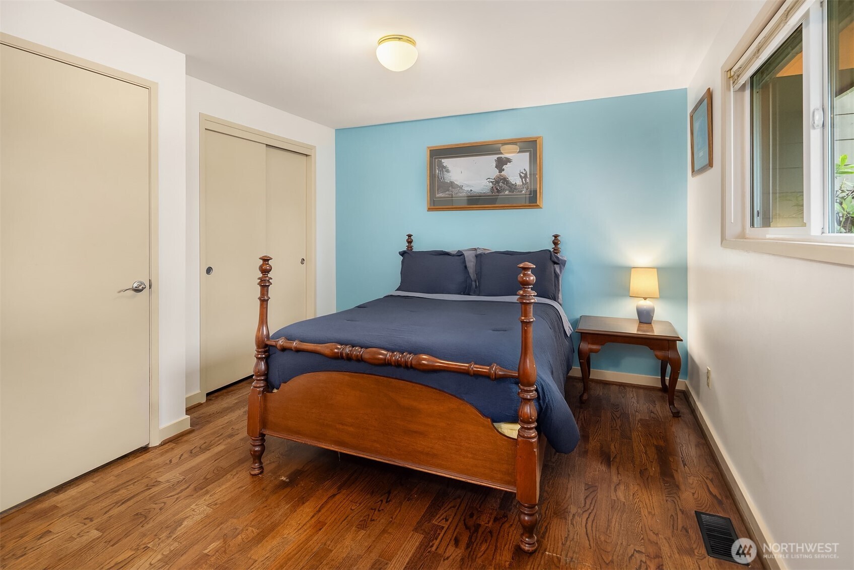 23318 3rd Place Property Photo 24