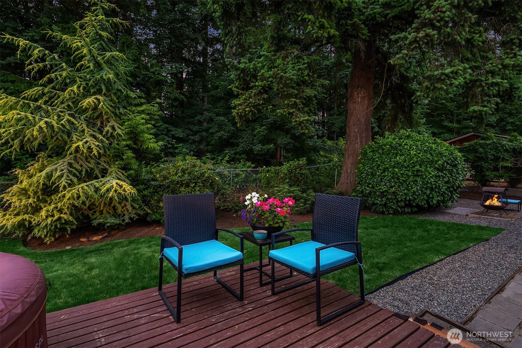 23318 3rd Place Property Photo 31