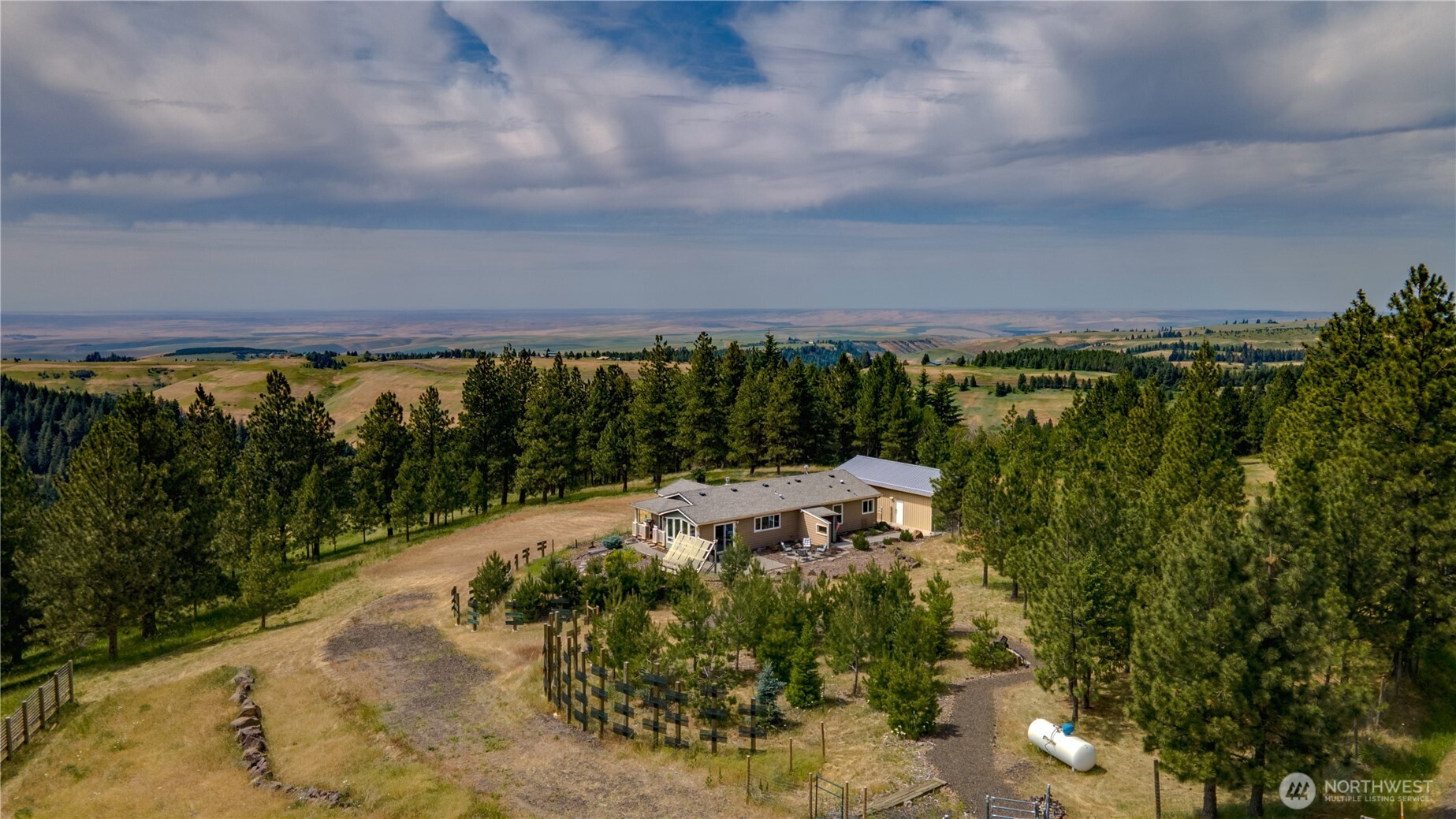 7714 Lewis Peak Road Property Photo 1