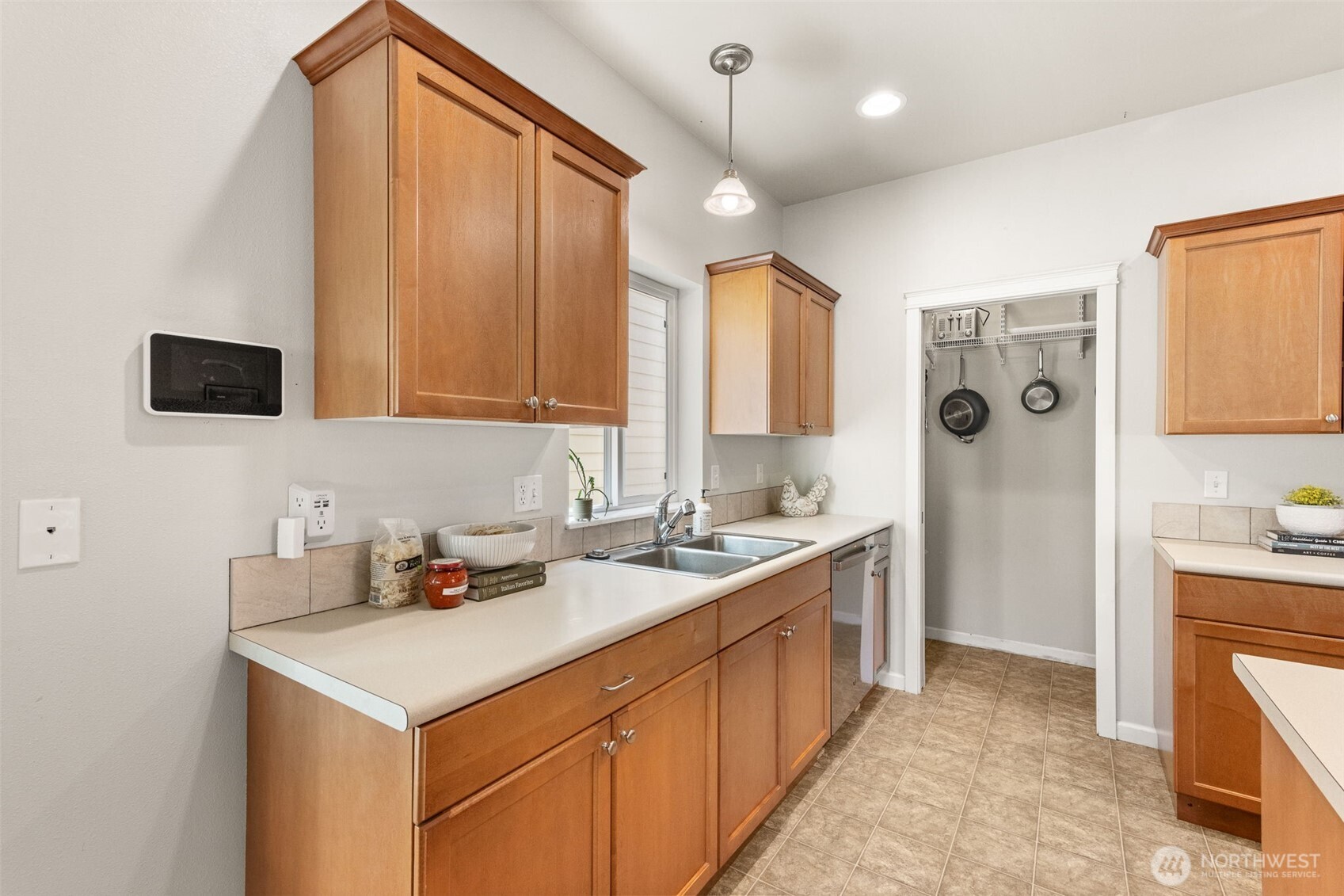 5611 Balustrade Boulevard Property Photo 13