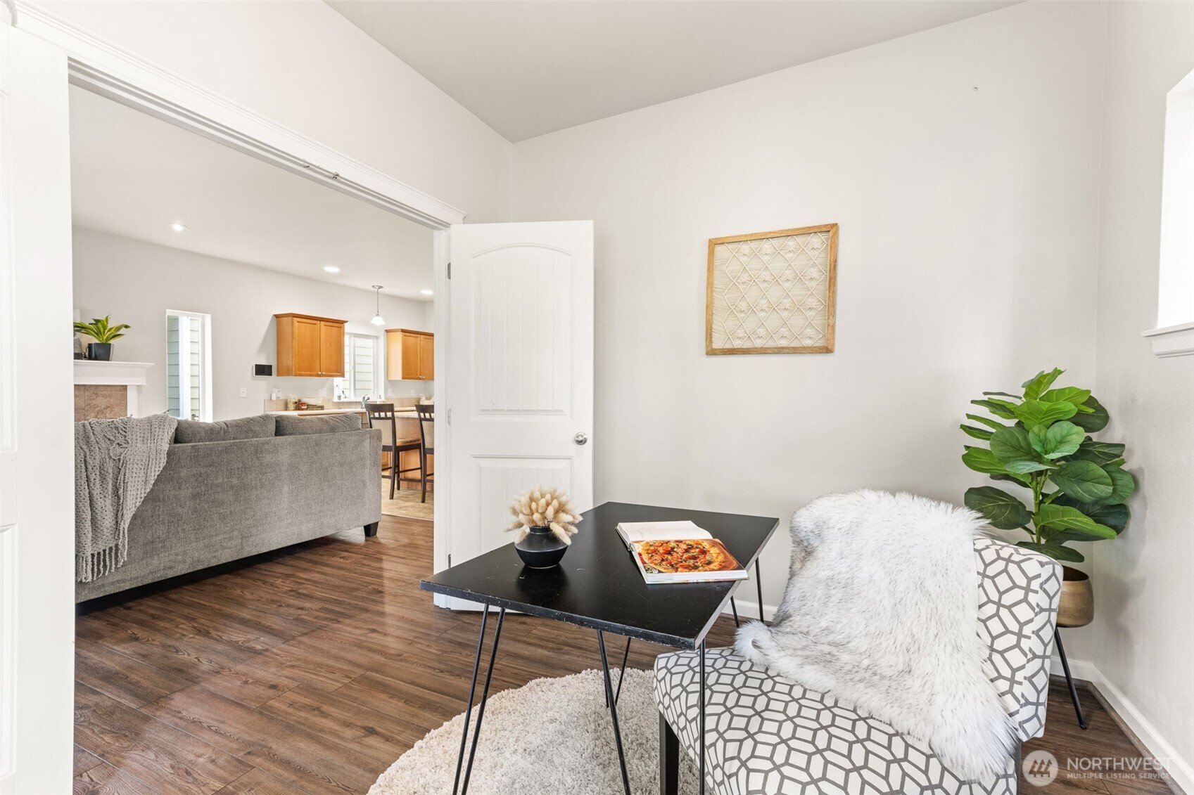 5611 Balustrade Boulevard Property Photo 18