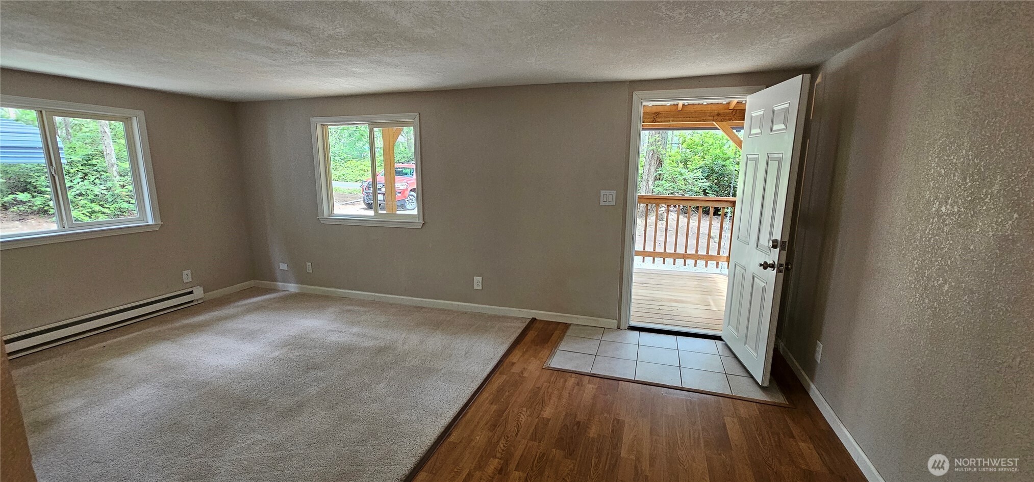 21 E Cromarty Court Property Photo 10