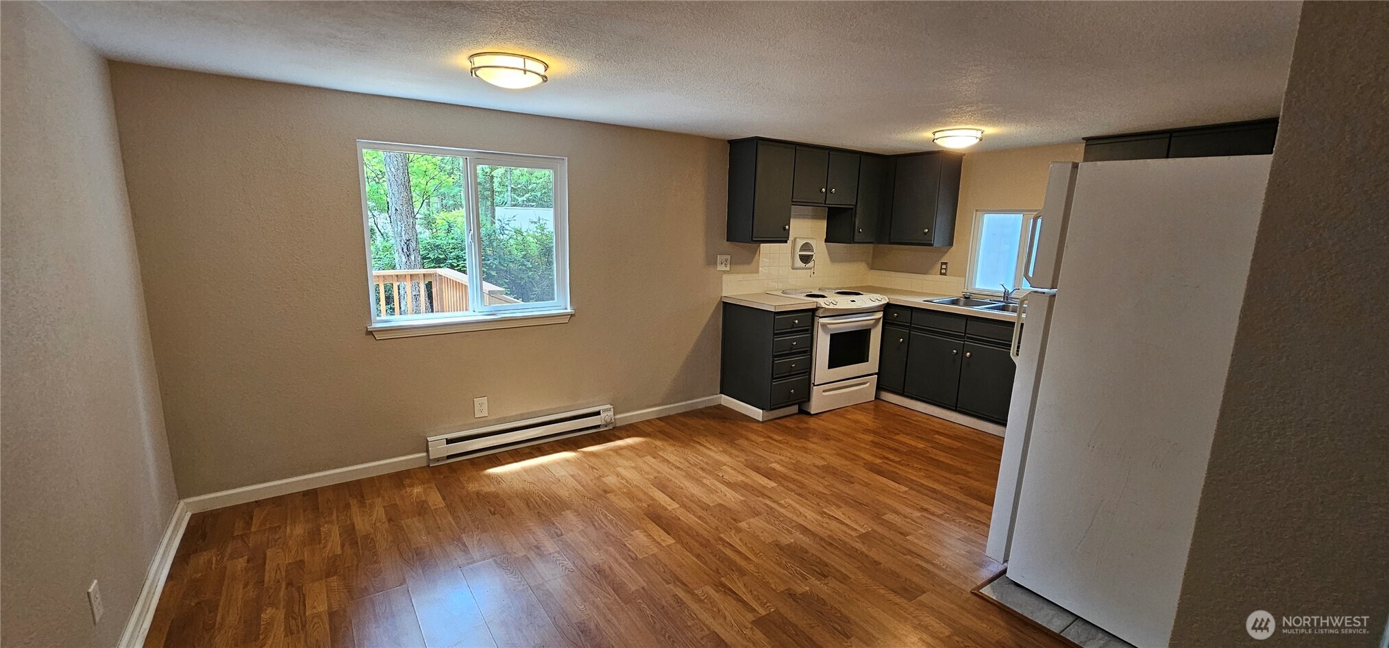 21 E Cromarty Court Property Photo 12