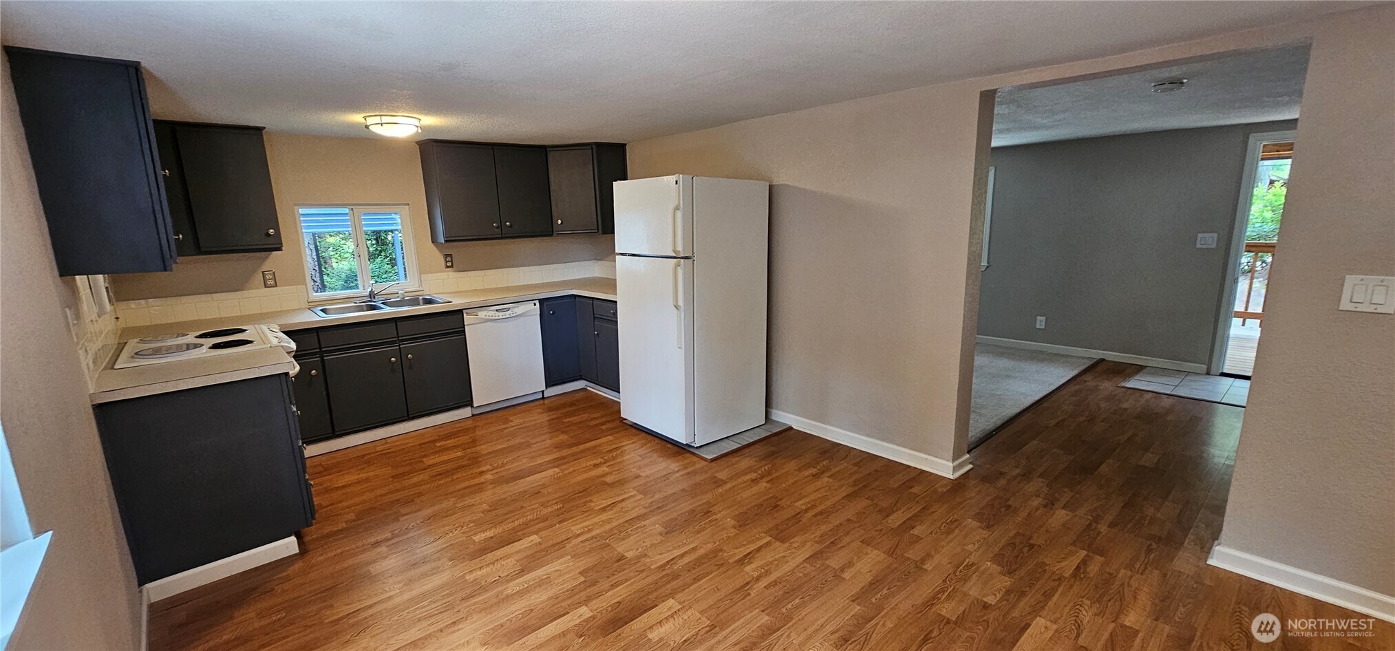 21 E Cromarty Court Property Photo 14
