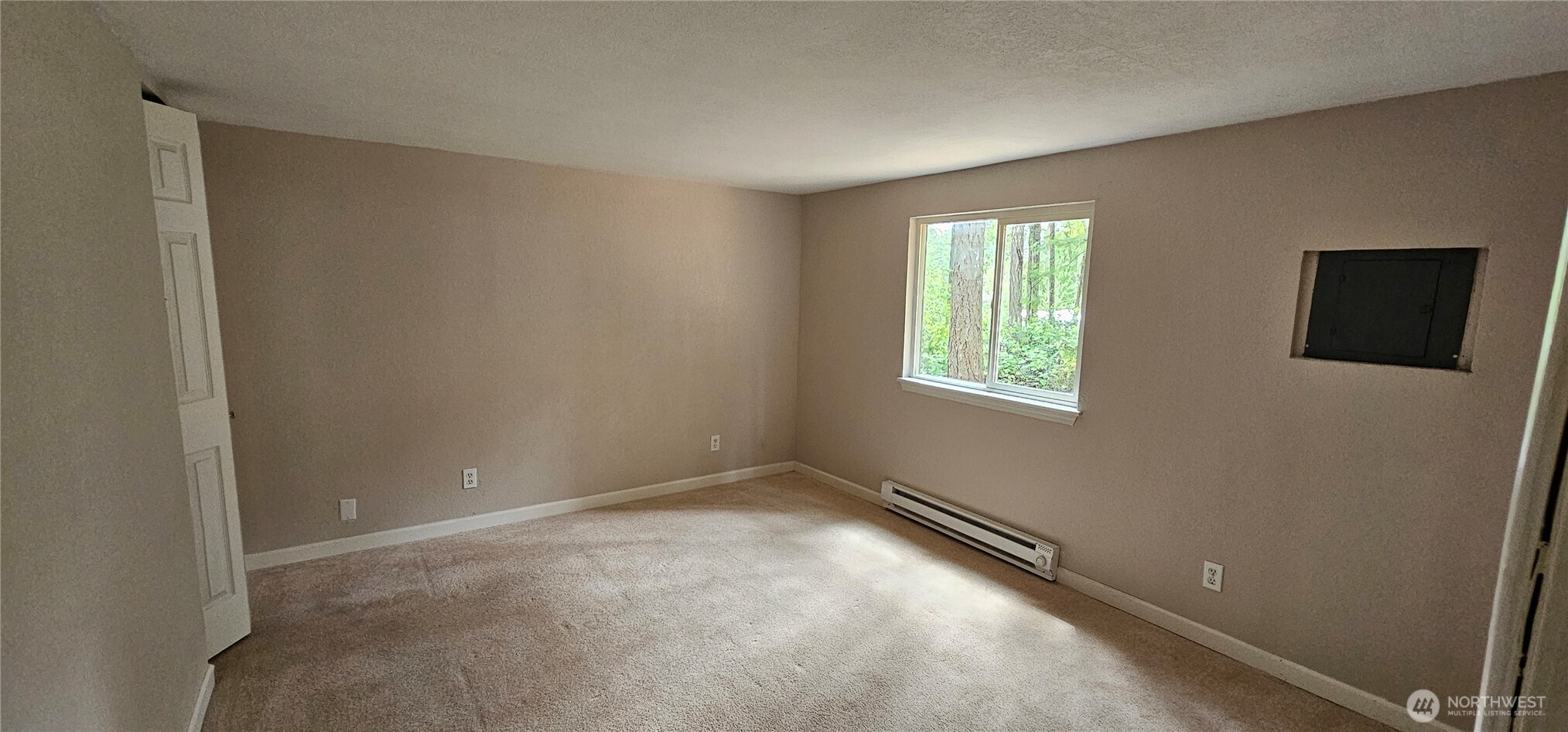 21 E Cromarty Court Property Photo 19