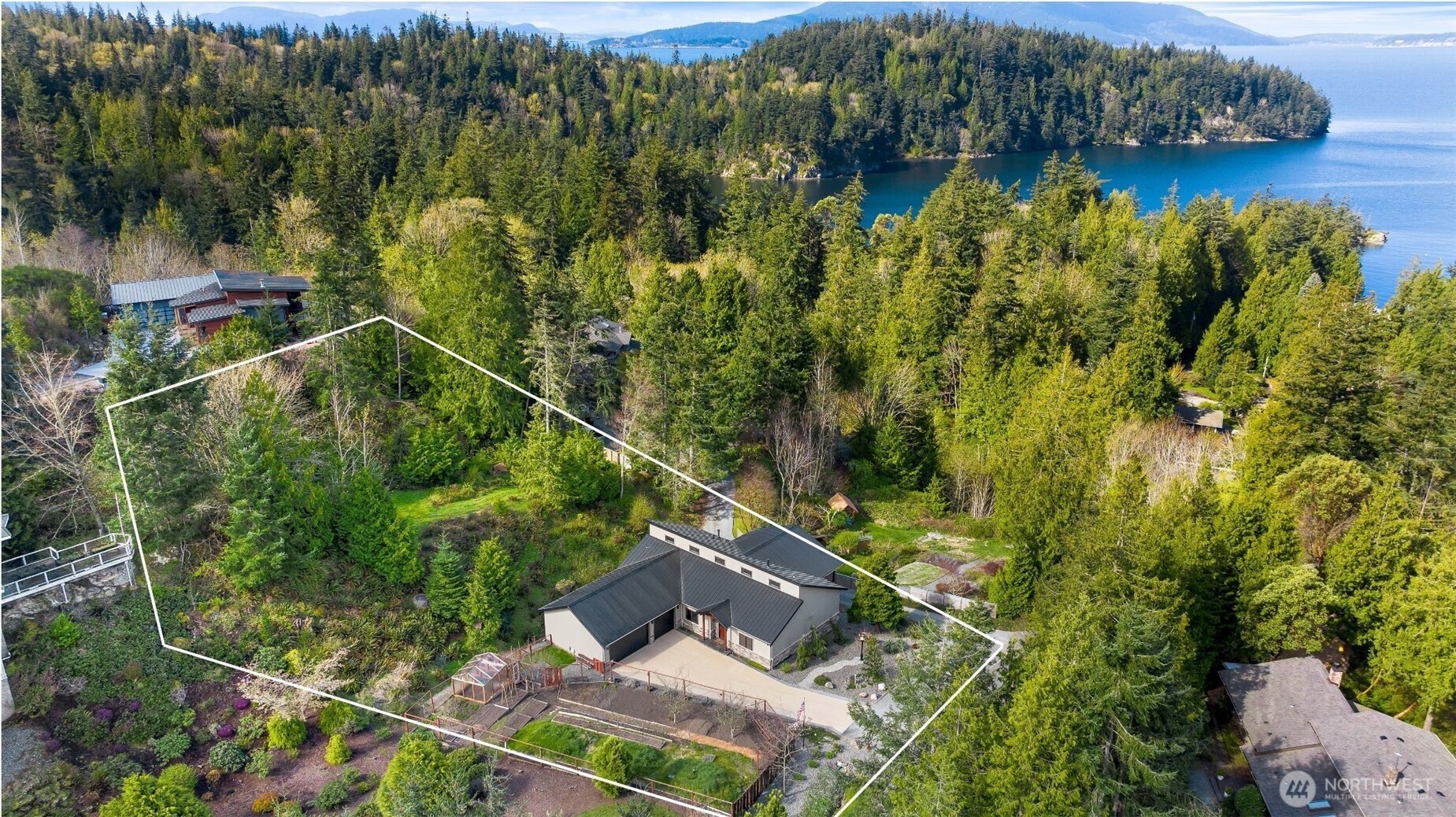 229 Chuckanut Point Road Property Photo 6