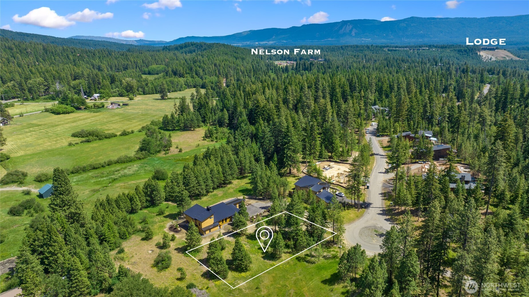 470 Old Grove Trail Property Photo 2