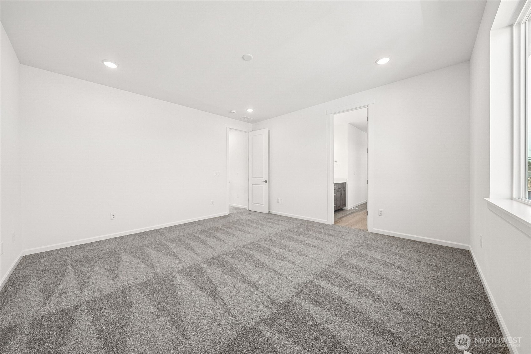 918 Lucas Avenue 18 Property Photo 34