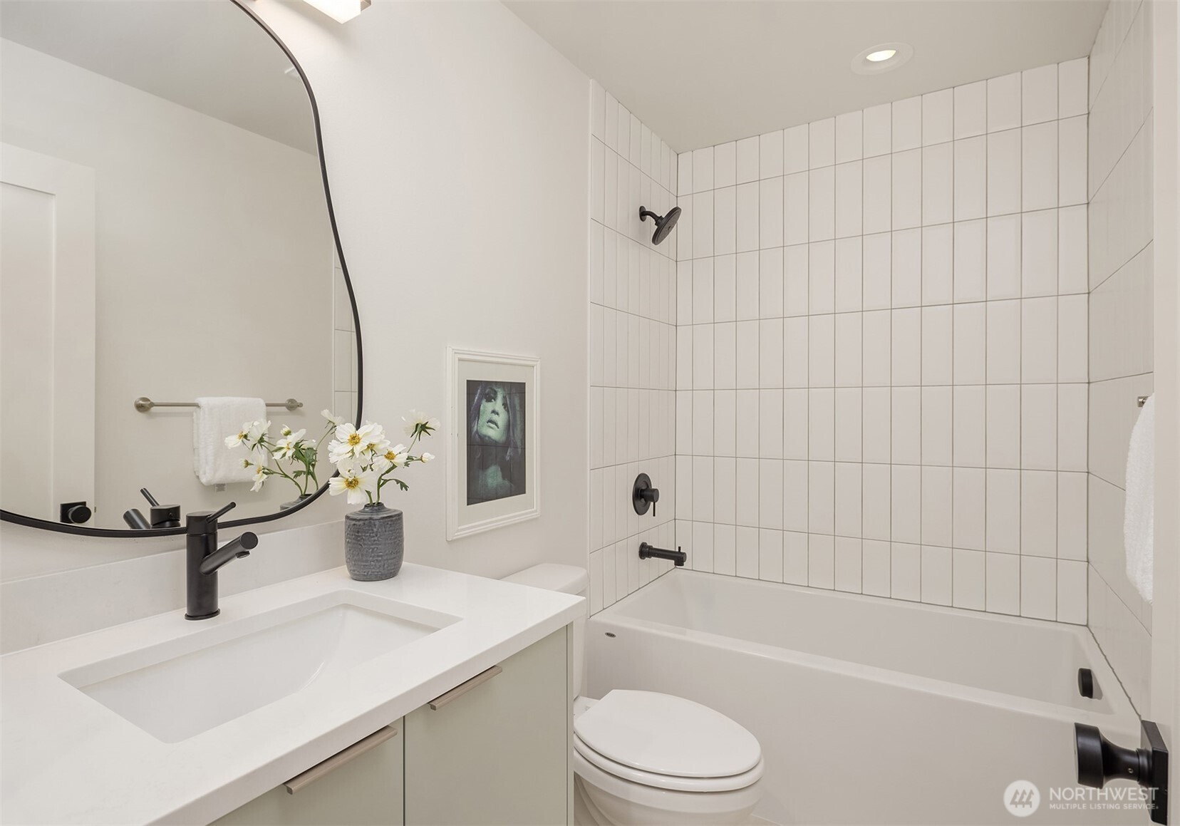 1615 N 50th Street B Property Photo 3