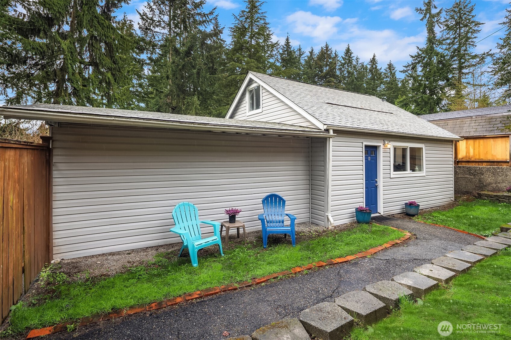 19046 10th Avenue B Property Photo 1