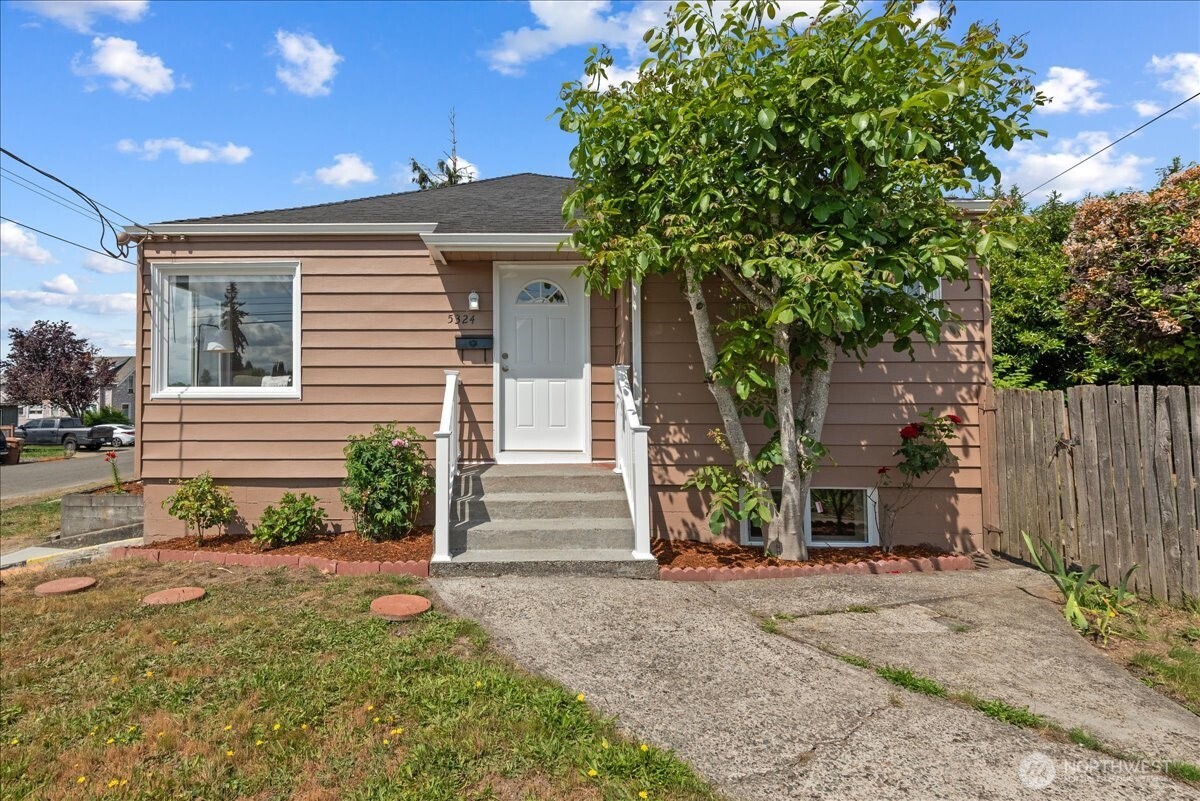 5324 Mckinley Avenue Property Photo 1