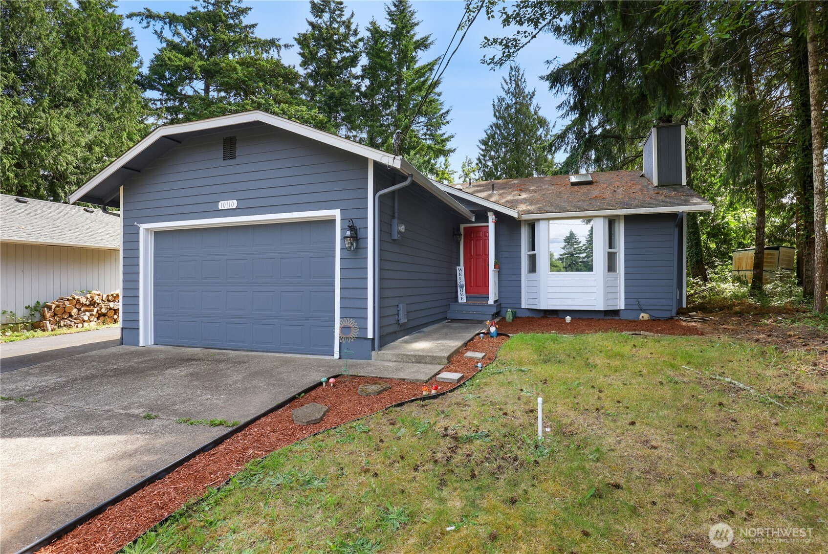 10110 Whitecap Drive Property Photo 1