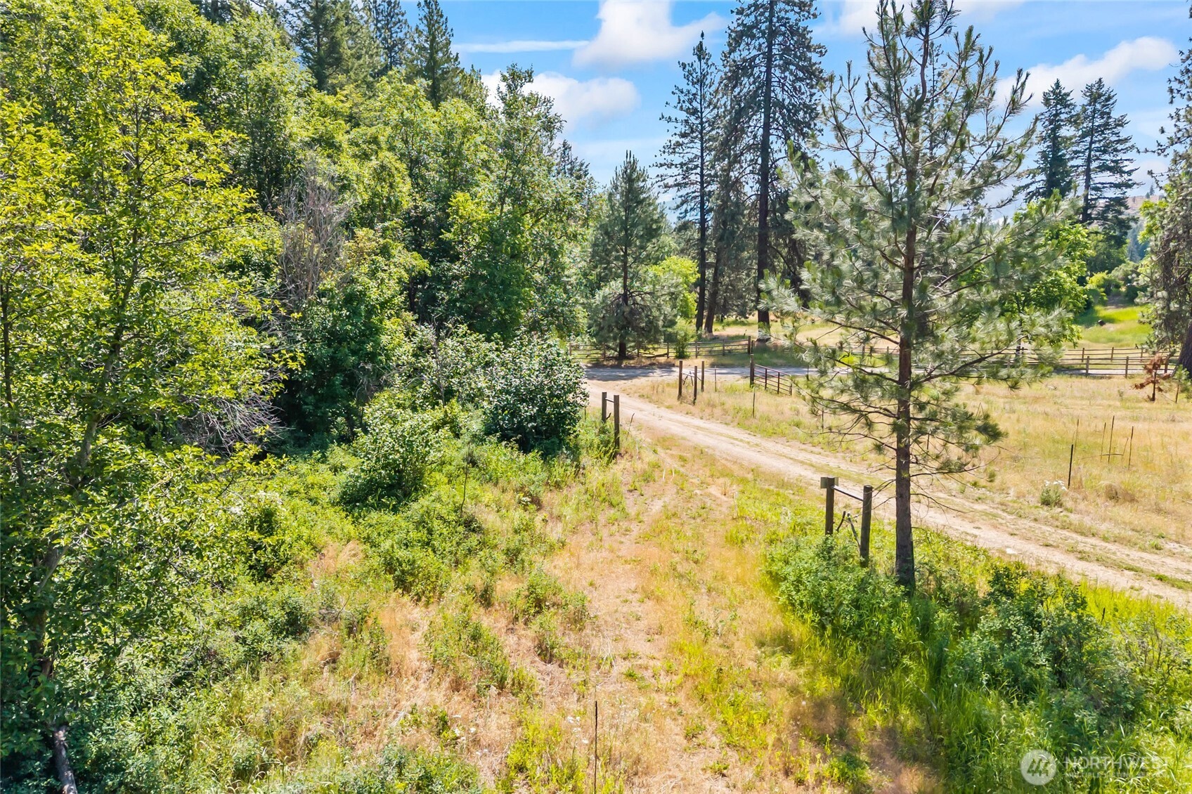 8 Xx Nancy Creek Rd. Property Photo 13