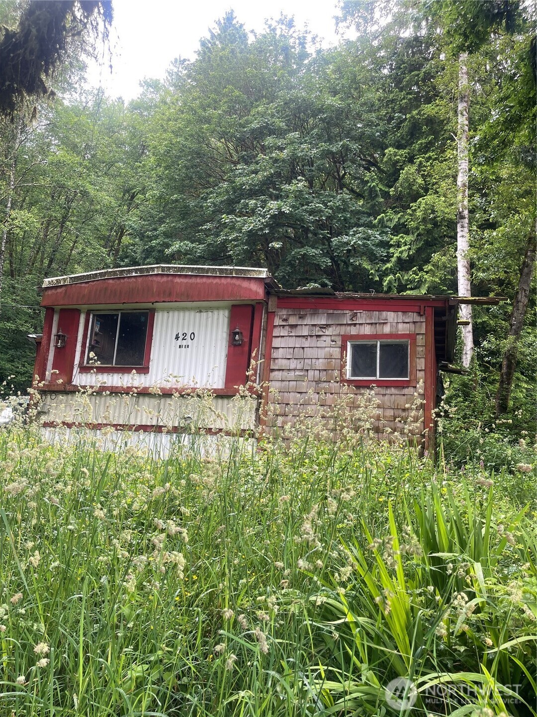 420 Weir Street Property Photo 1