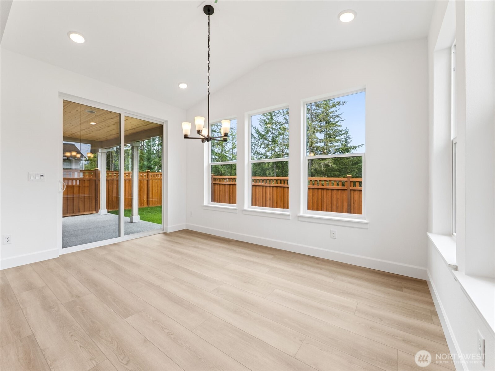 20259 145th Street 856 Property Photo 12