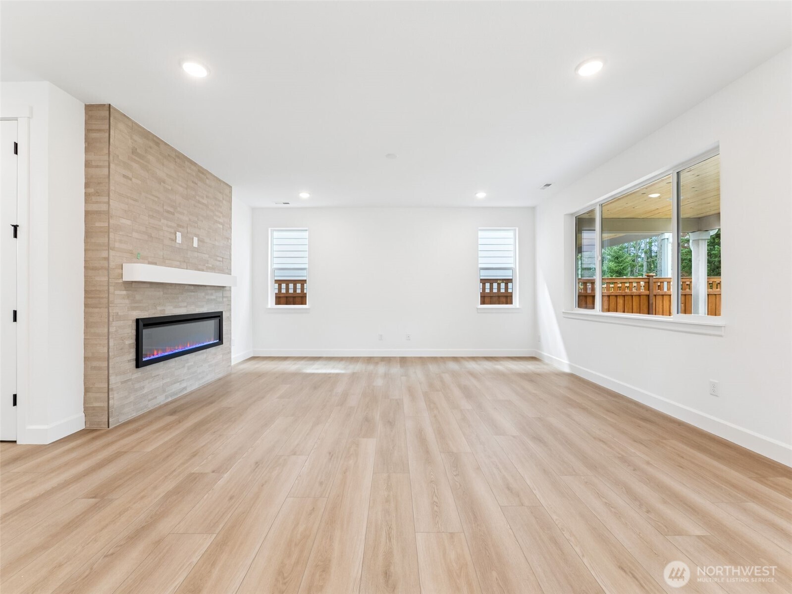 20259 145th Street 856 Property Photo 13
