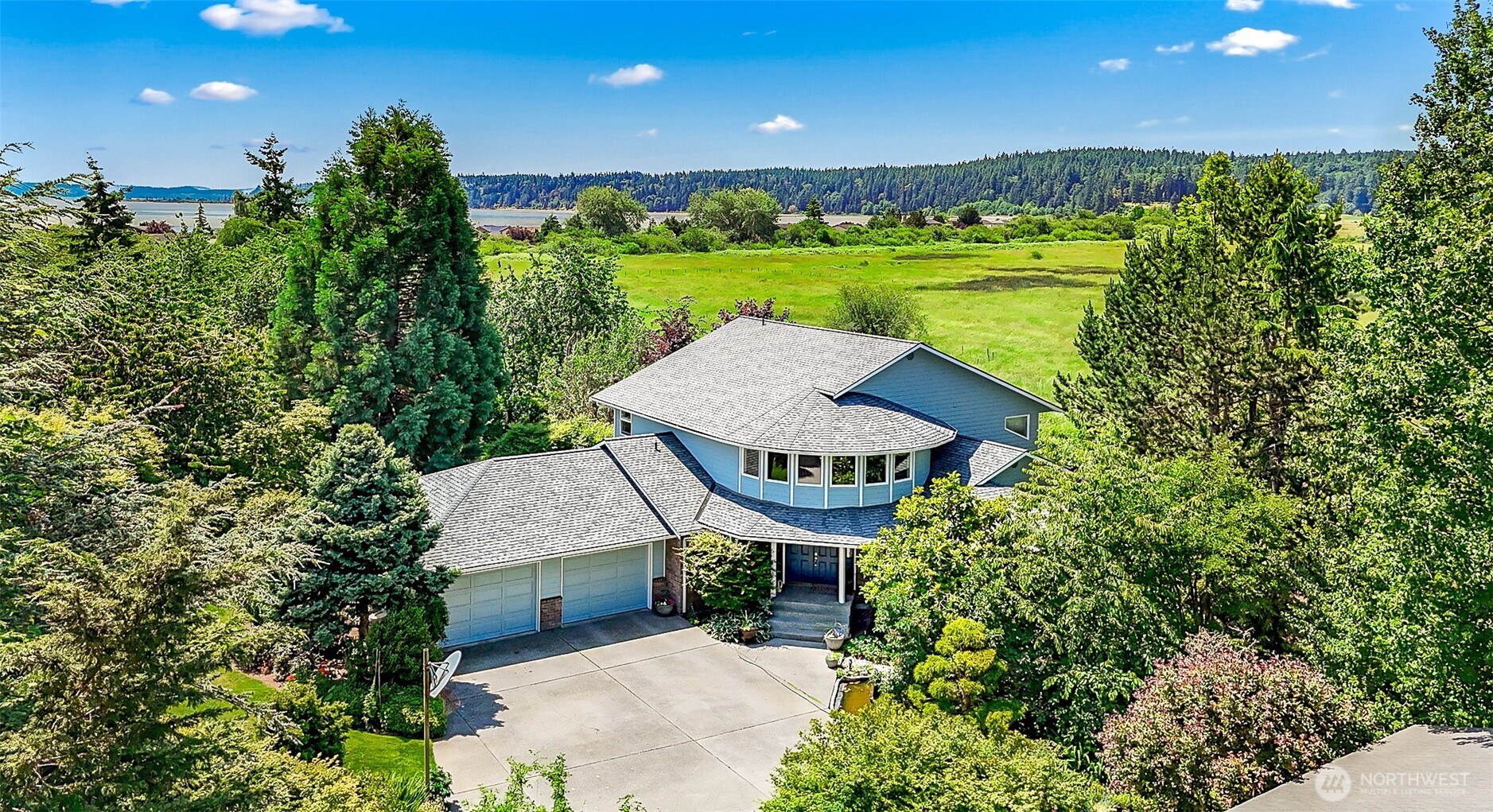 828 State Highway 532 Property Photo 1