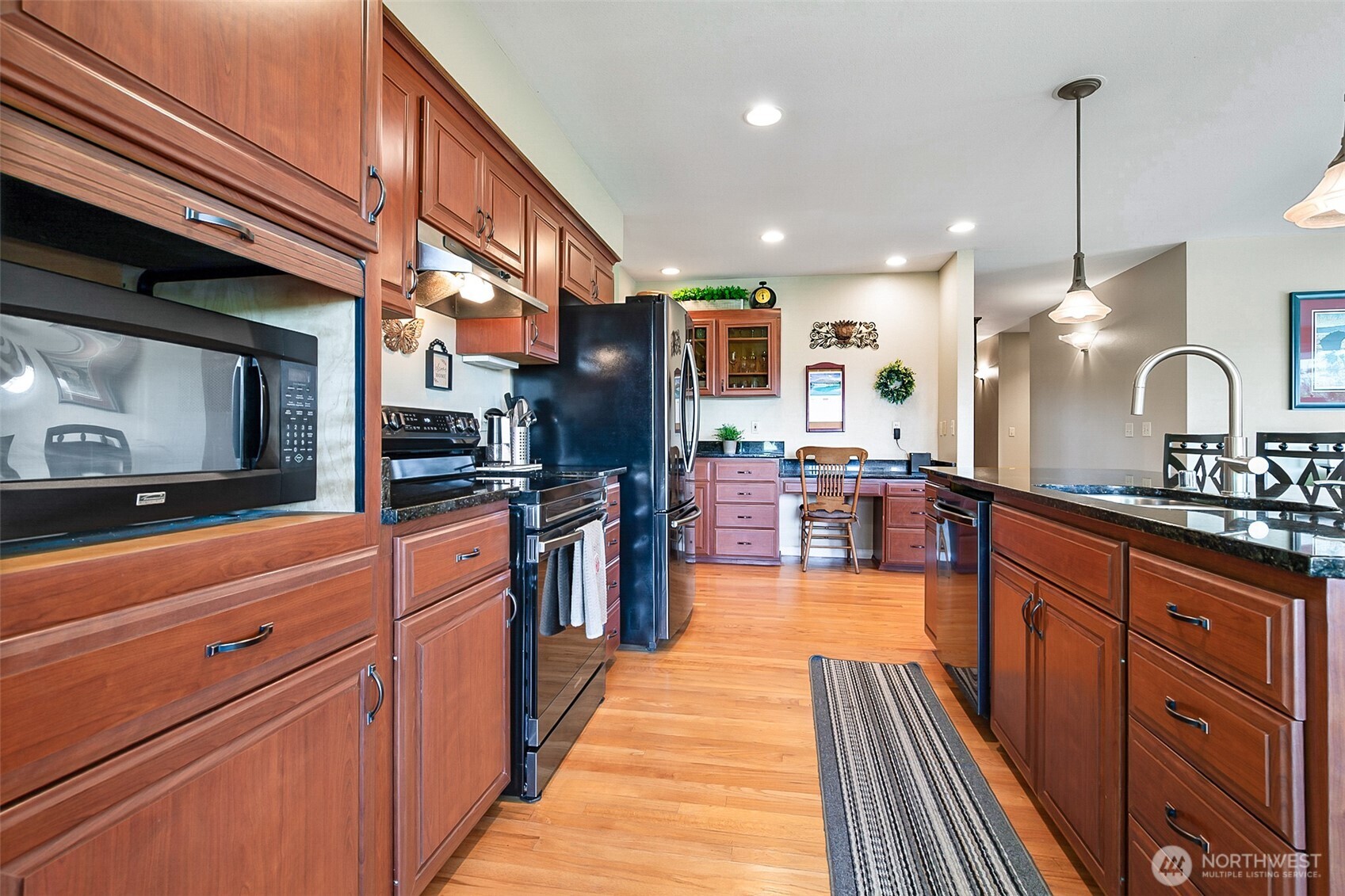 828 State Highway 532 Property Photo 11
