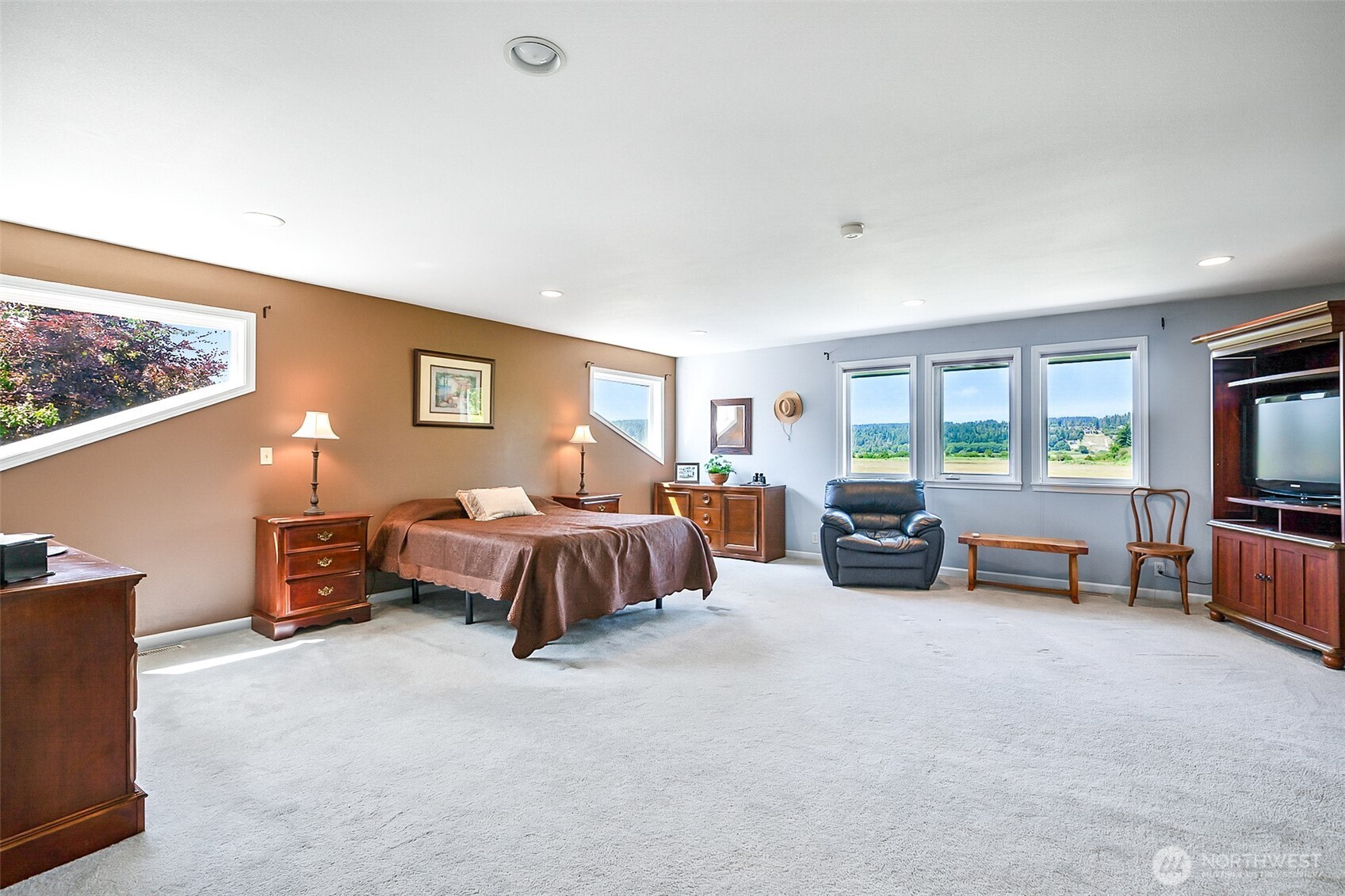 828 State Highway 532 Property Photo 15