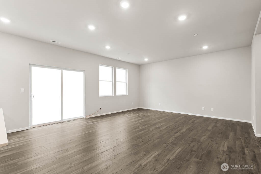 1716 Moran Avenue 5 Property Photo 6