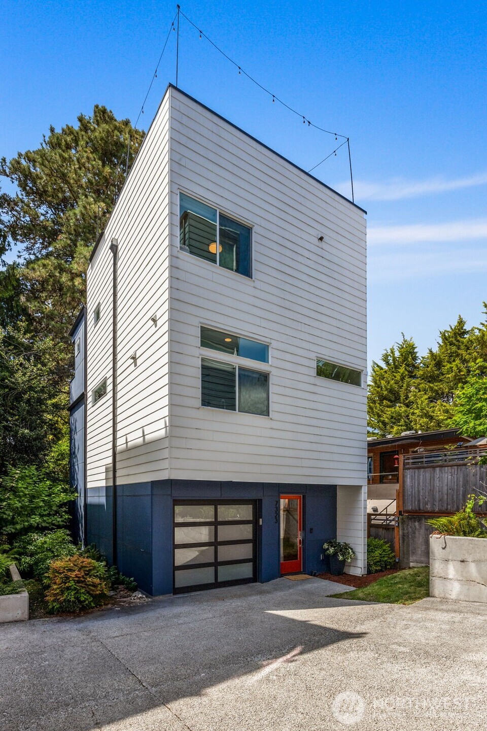 7323 Bainbridge Place Property Photo 1