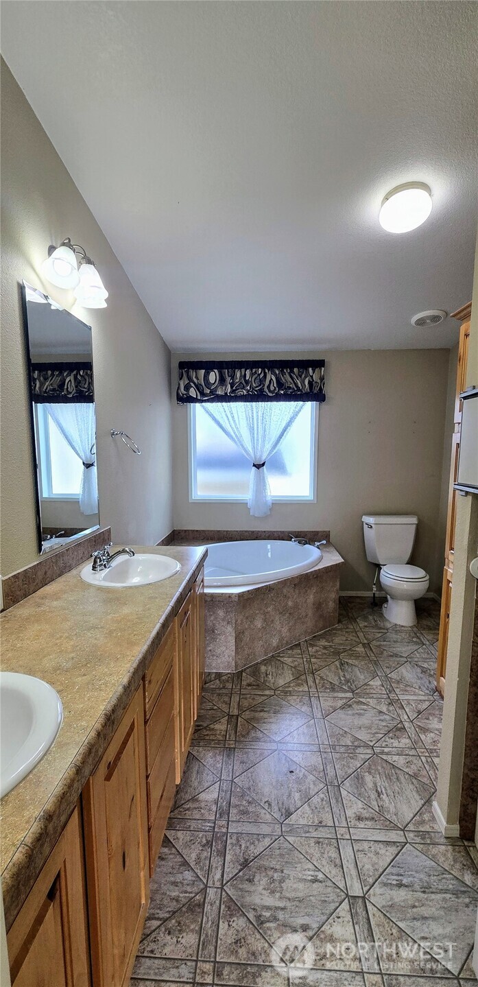 57 Clemons Road 17 Property Photo 14