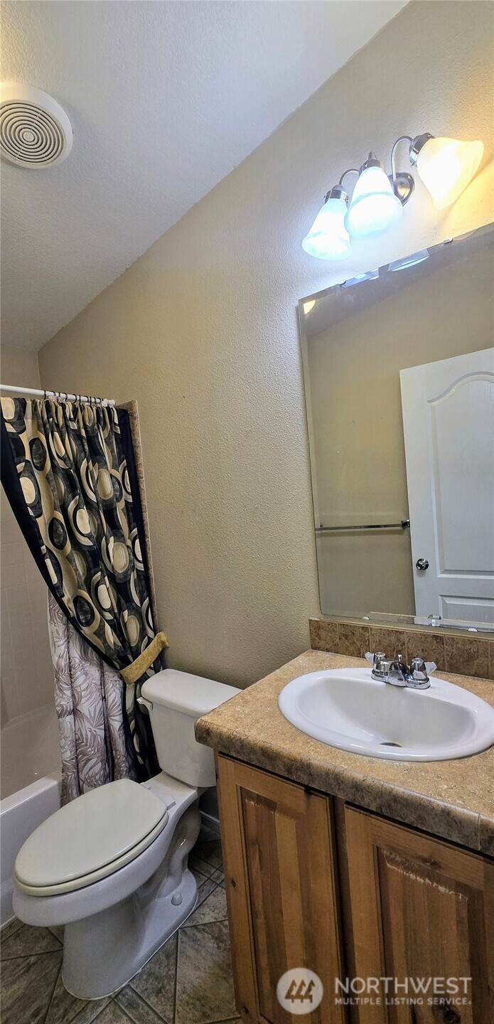 57 Clemons Road 17 Property Photo 18