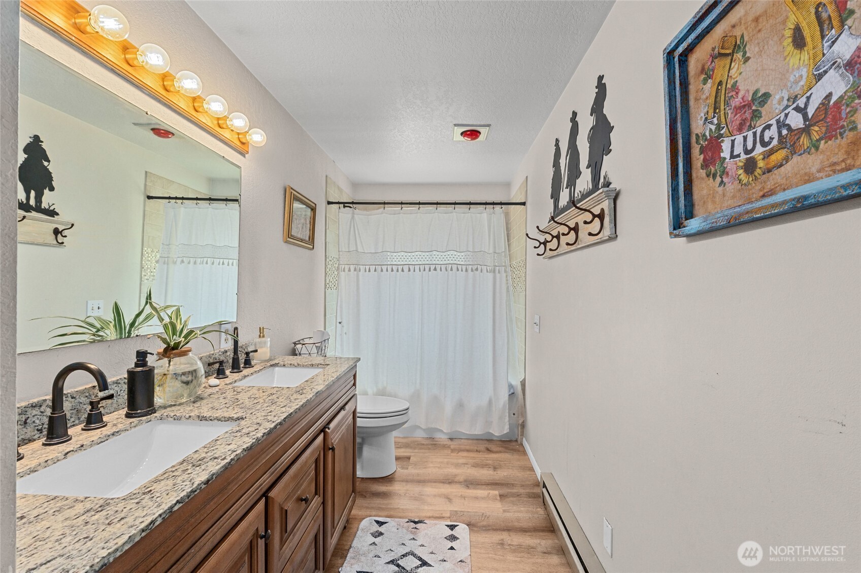 93 Warren Road Property Photo 10